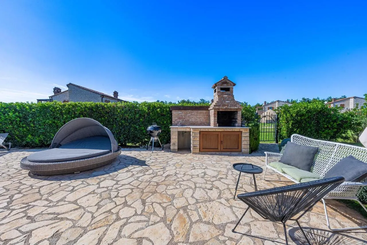 Villa Paradis 6 Jursici