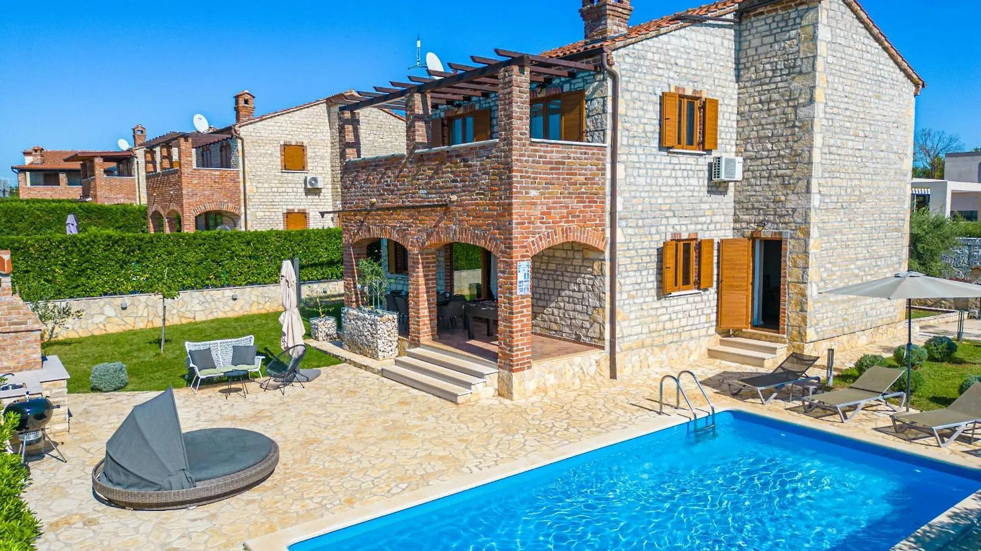 Villa Paradis 6 Jursici