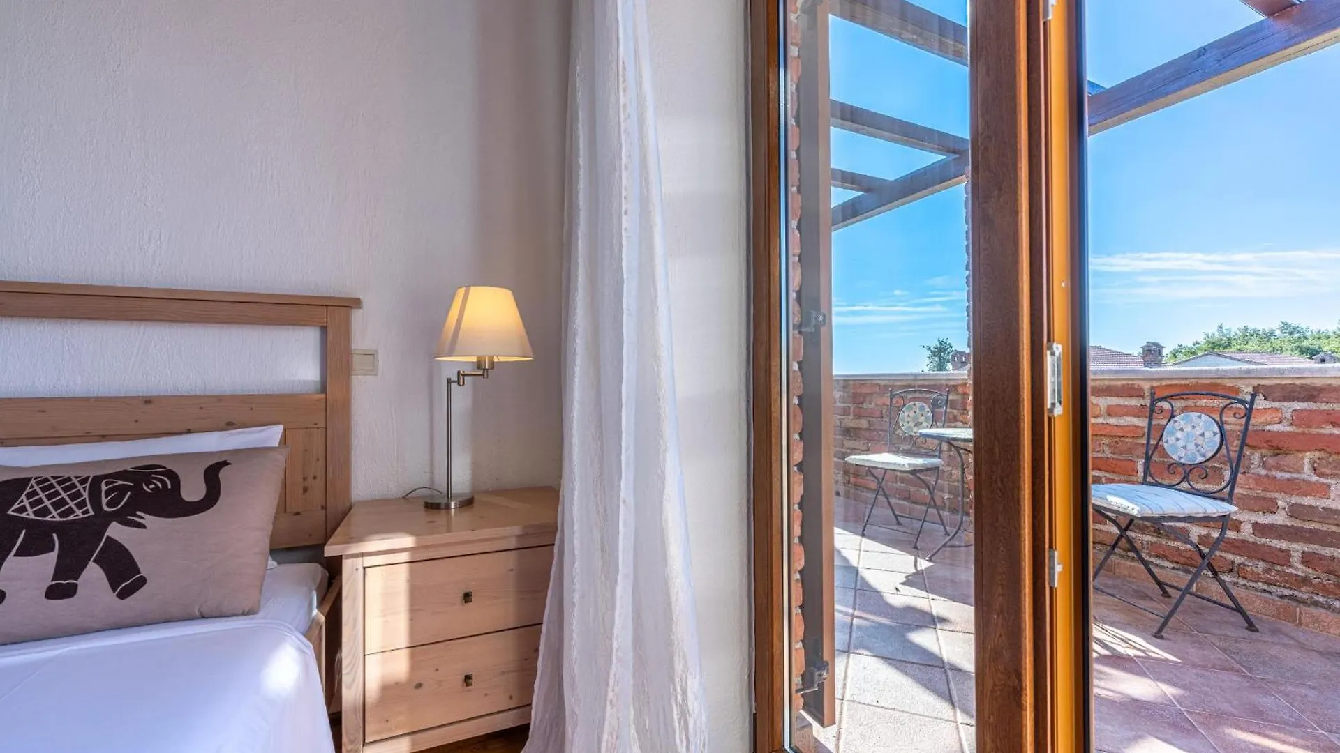 Villa Paradis 6 Jursici
