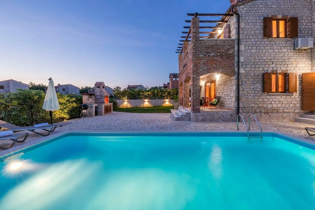 Villa Paradis 6 Jursici